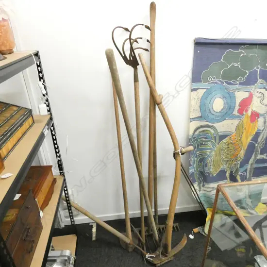 7 ASST VINTAGE GARDEN TOOLS 