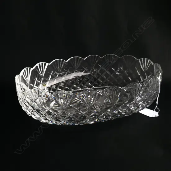 LGE WATERFORD CRYSTAL CENTREPIECE BOWL 275 X 185 X 95MM