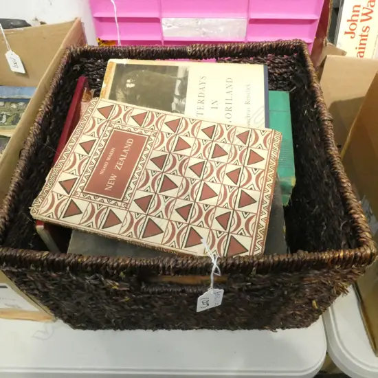 BOX LOT VINTAGE BOOKS; WINNIE THE POOH ETC