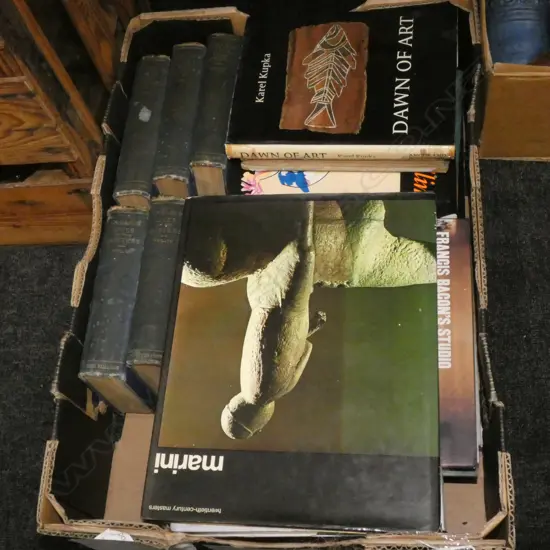 LOT ASST ART RELATED BOOKS