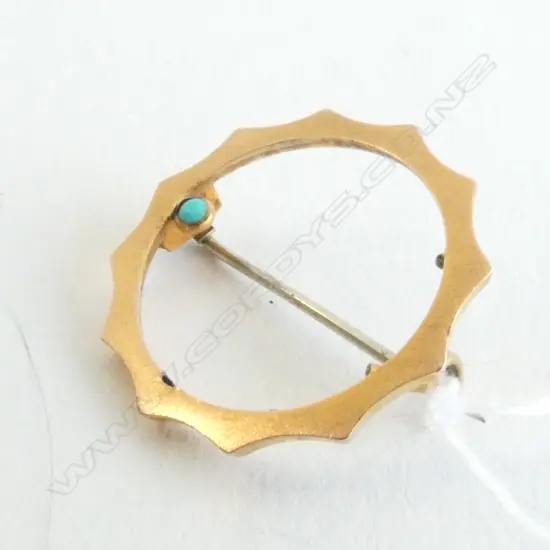 9CT GOLD AND TURQUOISE BROOCH 1.21gm