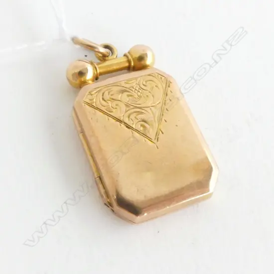 LOCKET PENDANT L. 30MM.  STAMPED 9ct 4GMS