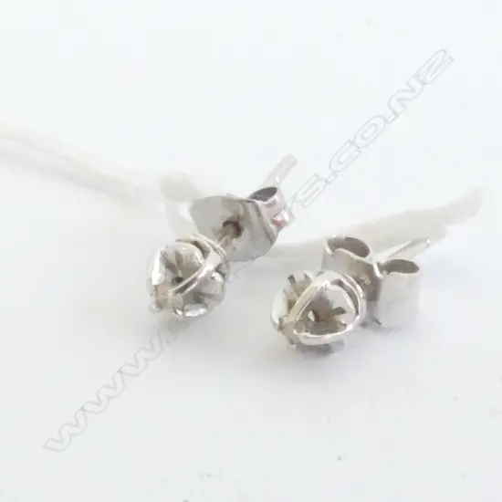 EARRINGS, STUDS, 14ct WHITE GOLD, SMALL STONES, DIAMONDS?