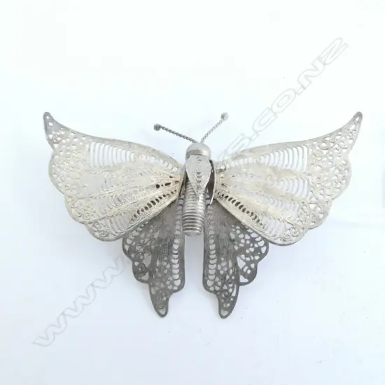 SILVER FILIGREE MOTH BROOCH L. 70MM