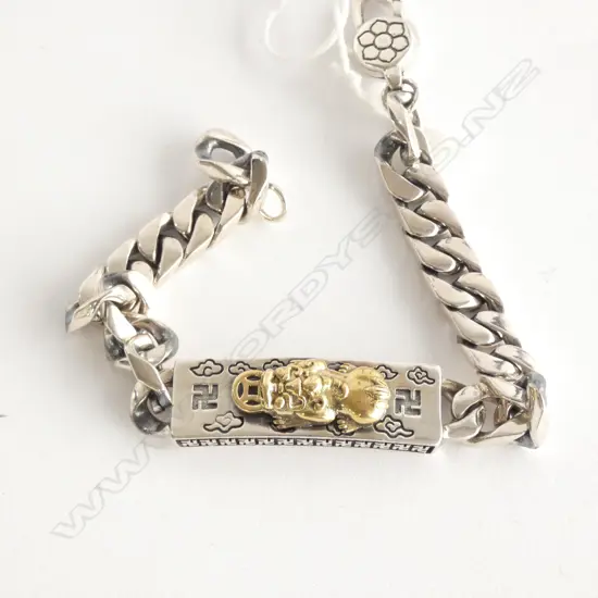 SILVER FLAT CURB LINK BRACELET WITH ID TAG 37gms