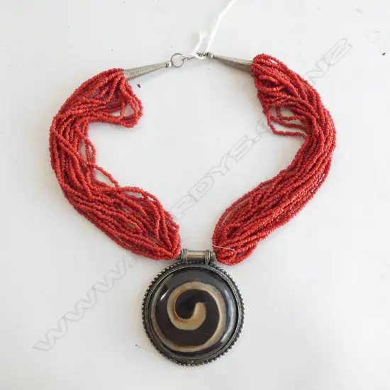 OLD MULTI STRAND RED CORAL NECKLACE & PENDANT