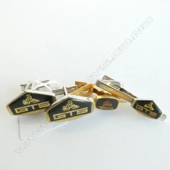 CAR MEMORABILIA, GTS AND HOLDEN TORANA TIECLIP, GTS CUFFLINKS