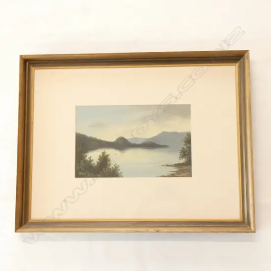 MAYCLAIR 'BOBS COVE LAKE WAKATIPU 215 X 345MM