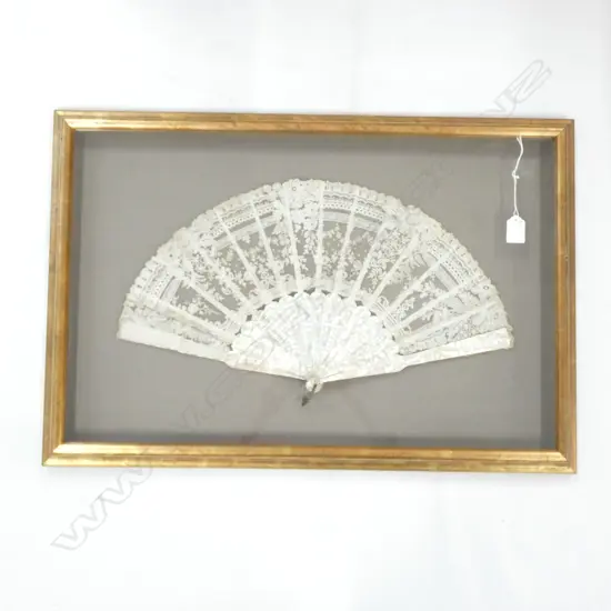 GILT FRAMED 19thC MOP & LACE FAN 485 X 715MM FRAME 