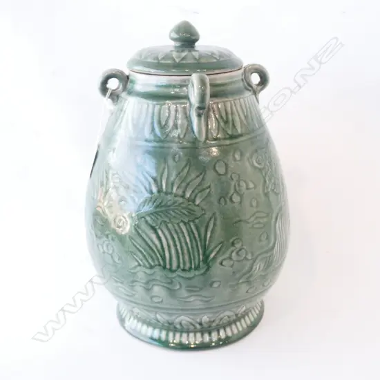 ORIENTAL CELADON LIDDED JAR INCISED FISH H.300mm
