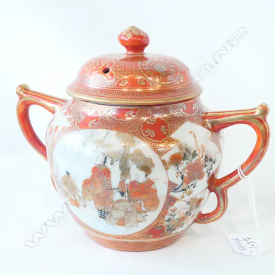 JAPANESE KUTANI LIDDED POT H 150 MM