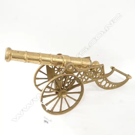 BRASS MODEL OF A CANON L 410 MM