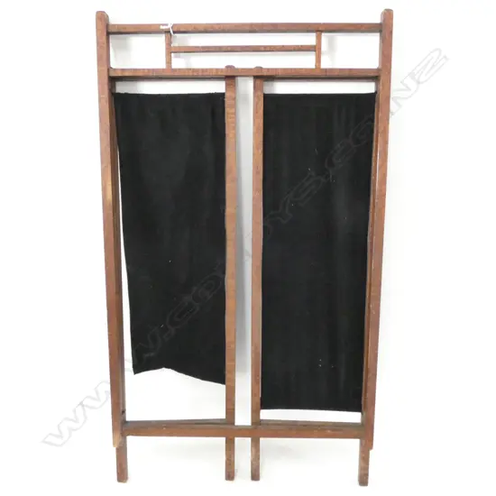 BLACK VELVET SCREEN H. 765MM
