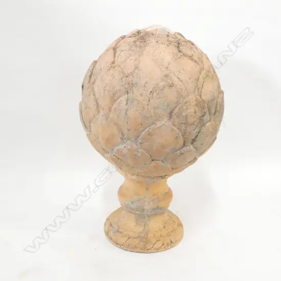 TERRACOTTA ARTICHOKE FINIAL H420