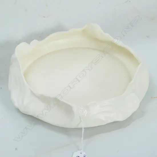 CROWN LYNN WAVE POSY BOWL #99? DIA. 300M