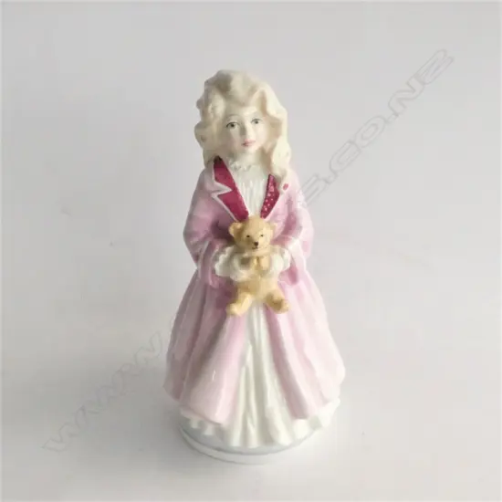 ROYAL DOULTON LTD EDITION FIGURINE ' FAITH' HN3082 H. 215MM
