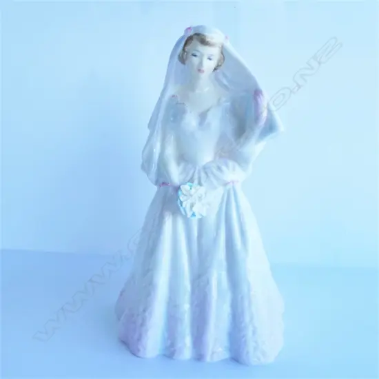 ROYAL DOULTON FIGURINE 'THE BRIDE' HN 2166 H. 210MM