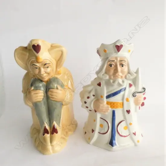 PR CHARACTER JUGS; JESTER & KING OF HEARTS. TALLEST 175MM