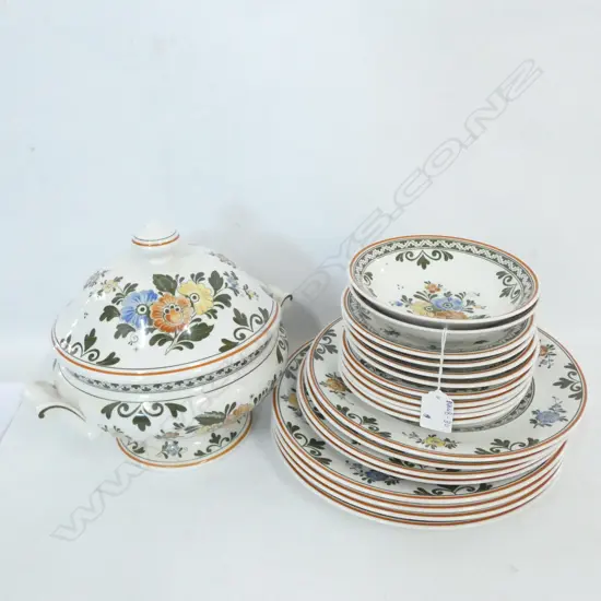 PART VILROY DINNER SERVICE ALT AMSTERDAM 