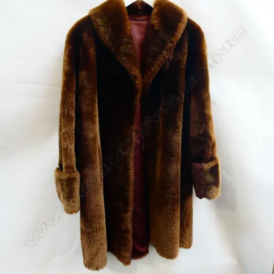 SPANISH TAILORED SHEEP SKIN COAT - FULLY LINED