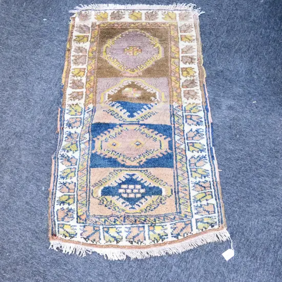 TURKISH ANATOLIA SMALL RUG H/KNOTTED