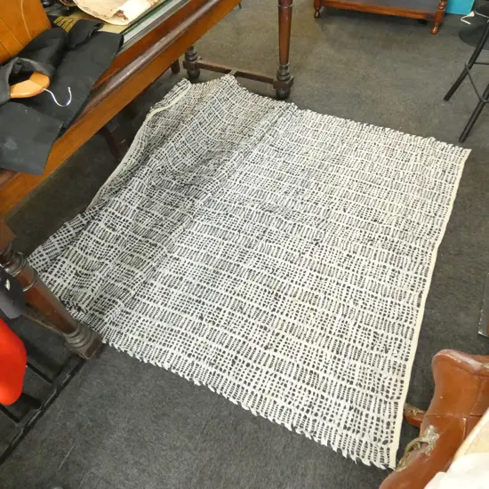 NEW LEATHER RUG L2350 X W1700