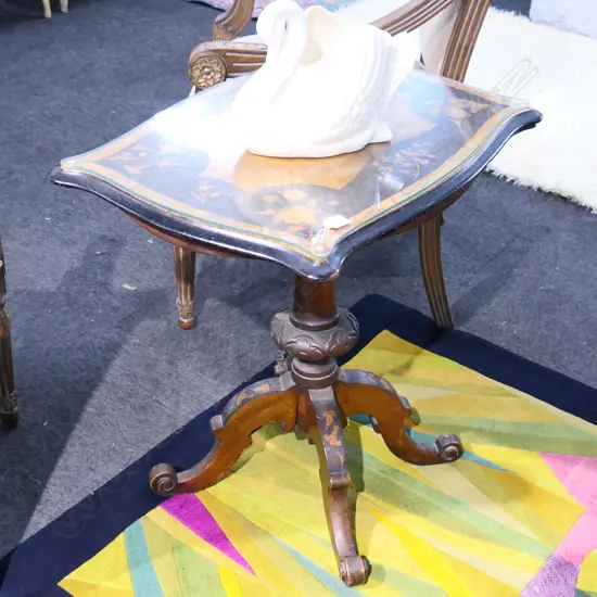 VICTORIAN INLAY PEDESTAL TABLE AF H. 680MM