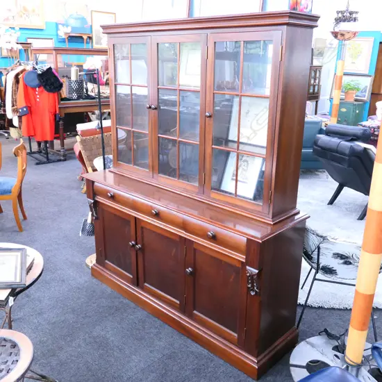 GLAZED DRESSER H. 1820MM W. 1530MM