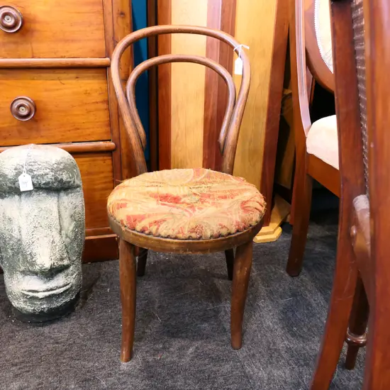 CHILDS BENTWOOD CHAIR H. 655MM