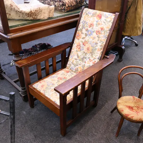 ARTS & CRAFT STYLE CHAIR 