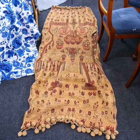 LG OLD MULBERRY THROW RUG 1240 X 1000MM