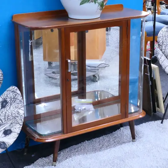 MID CENTURY DISPLAY CABINET W 910 MM