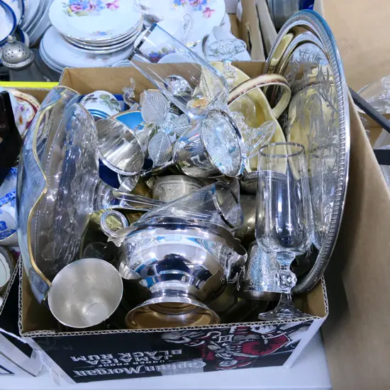 BOX LOT BOXED CUTLERY, EP, GLASS ETC