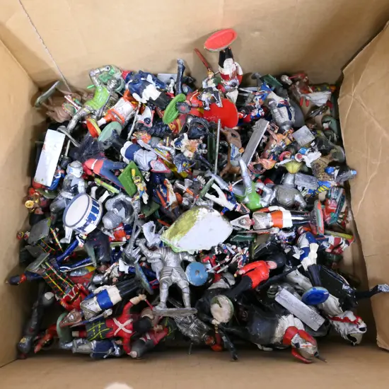 ASST LEAD SOLDIERS AND FIGURES ETC