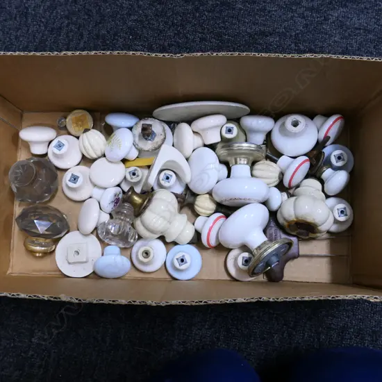 LARGE LOT OF ANTIQUE PORCELAIN HANDLES ETC.