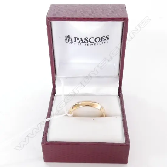 9CT GOLD WEDDER 4.61gm