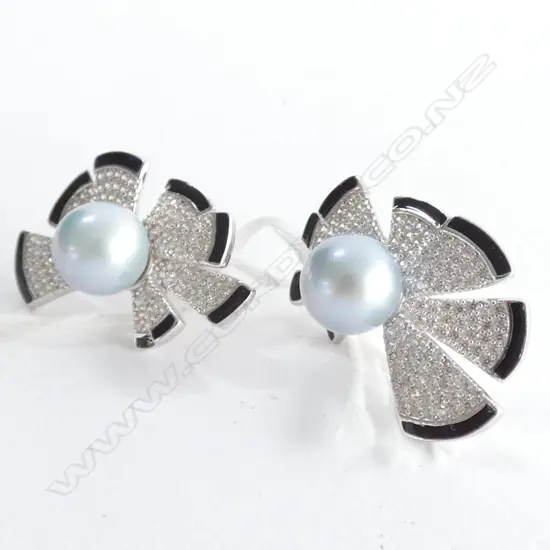 SILVER DIAMANTE & CULTURED PEARL EARRINGS