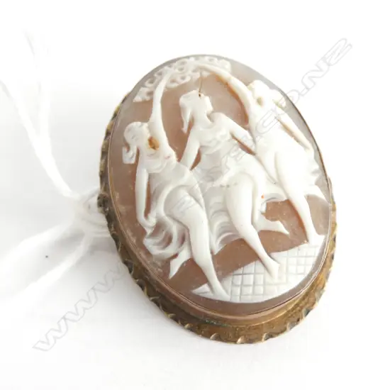 SMALL CAMEO 3 GRACES 