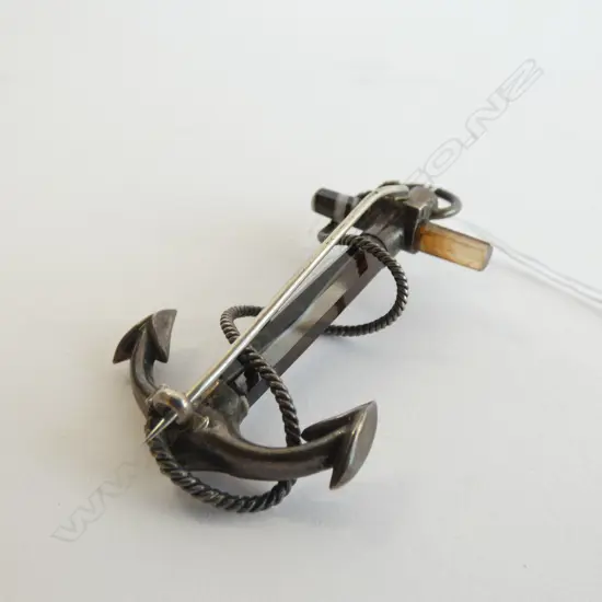 FOULED ANCHOR BROOCH SILVER MOUNTS