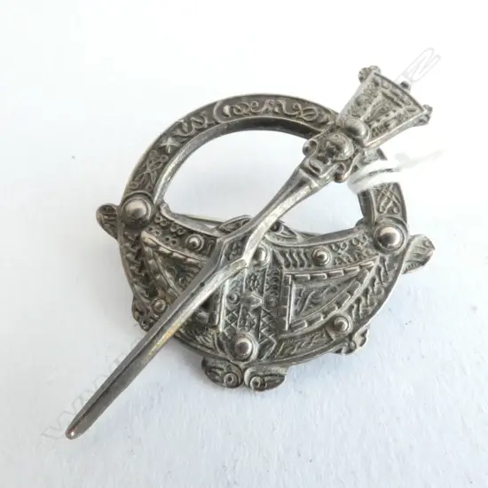BROOCH, INDECIPHERABLE HALLMARK, LETTER Z, POSSIBLY SCOTTISH, STERLING SILVER