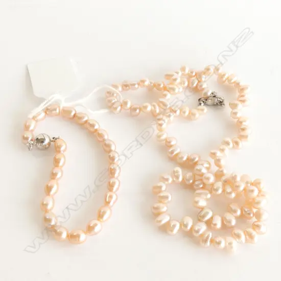 FRESH WATER WATER PEARL NECKLACE & BRACELET SET
