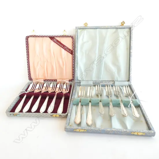 2 BOXED SETS CAKE FORKS EPNS