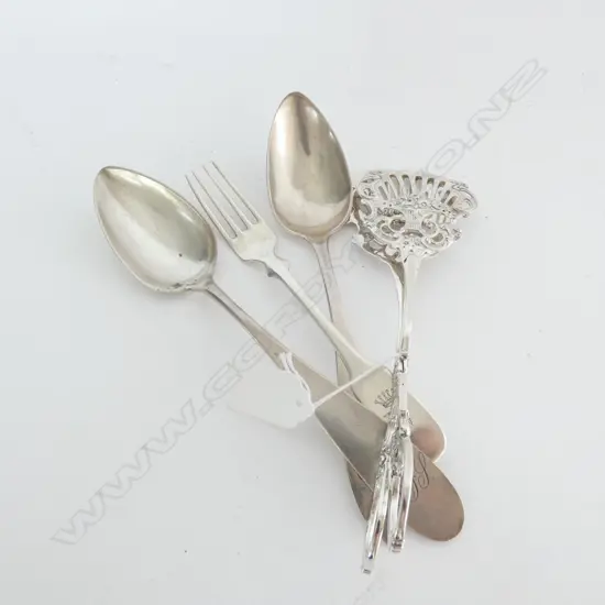 CONTINENTAL SILVER; 2 SPOONS, FORK & 925 SERVER 201 GRAMS 