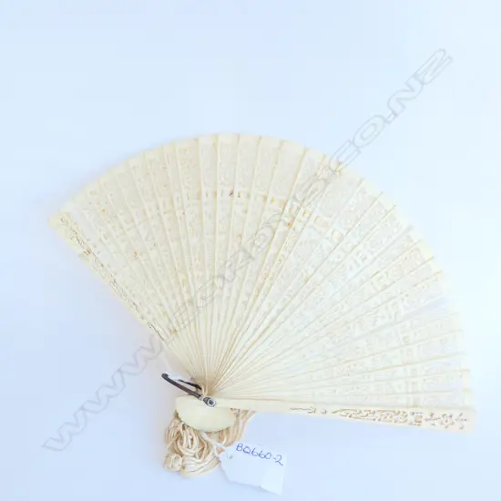 OLD BONE ORIENTAL FAN - DIA. 310MM. SOME DAMAGE