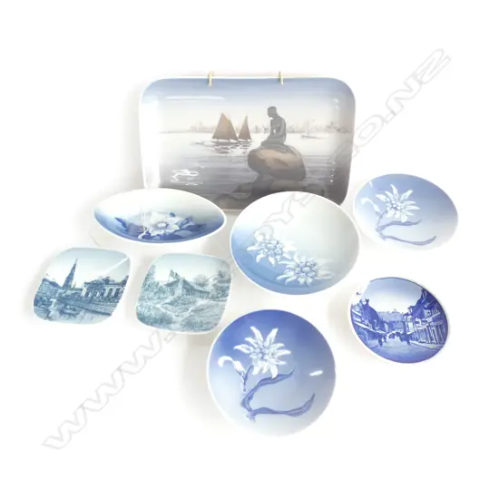 STACK OF 8 ROYAL COPENHAGEN DISHES 