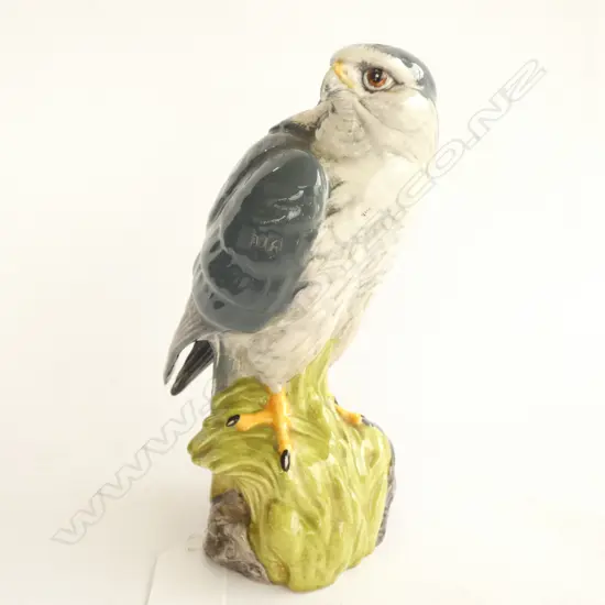 ROYAL DOULTON MERLIN -WHYTE & MACKAY SCOTCH WHISKY H. 170MM