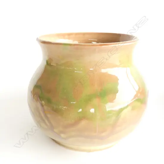 CROWN LYNN AMBRICO VASE SHAPE 29, H. 170MM