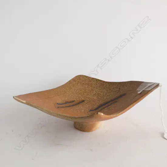 STUDIO POTTERY WOODFIRED DISH L.190mm