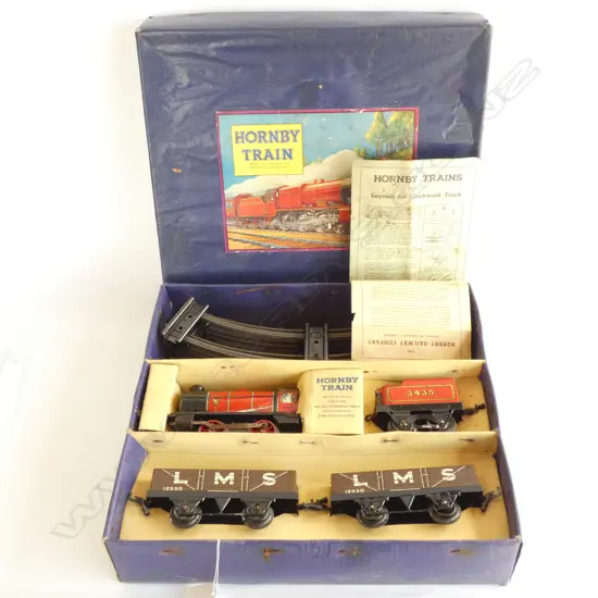 HORNBY TRAIN M1 GOODS SET IN ORIGINAL BOX. 