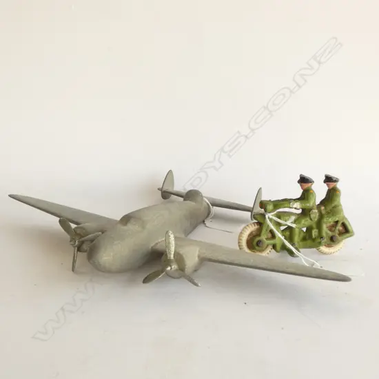 VINTAGE FUN HO MOTORBIKE & PILLION, NO. 91 (L. 95MM) + ALUMINIUM PLANE W. 310MM